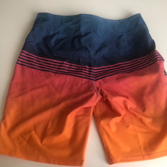 Set of 4 pairs of O’Neill board shorts: 30” waist - Picture 4 of 9